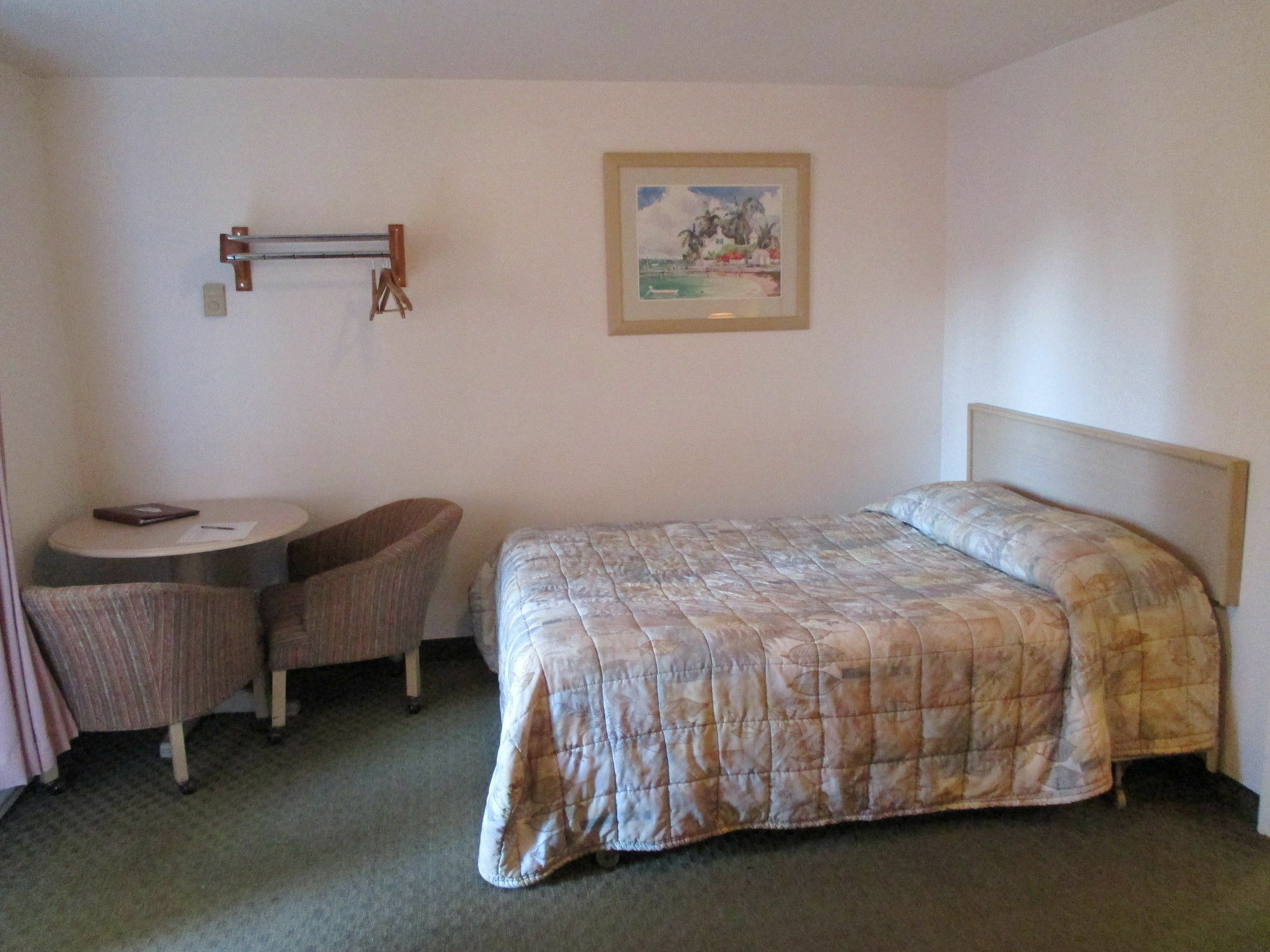 Newport Inn By Oyo - Hwy 101 Bagian luar foto